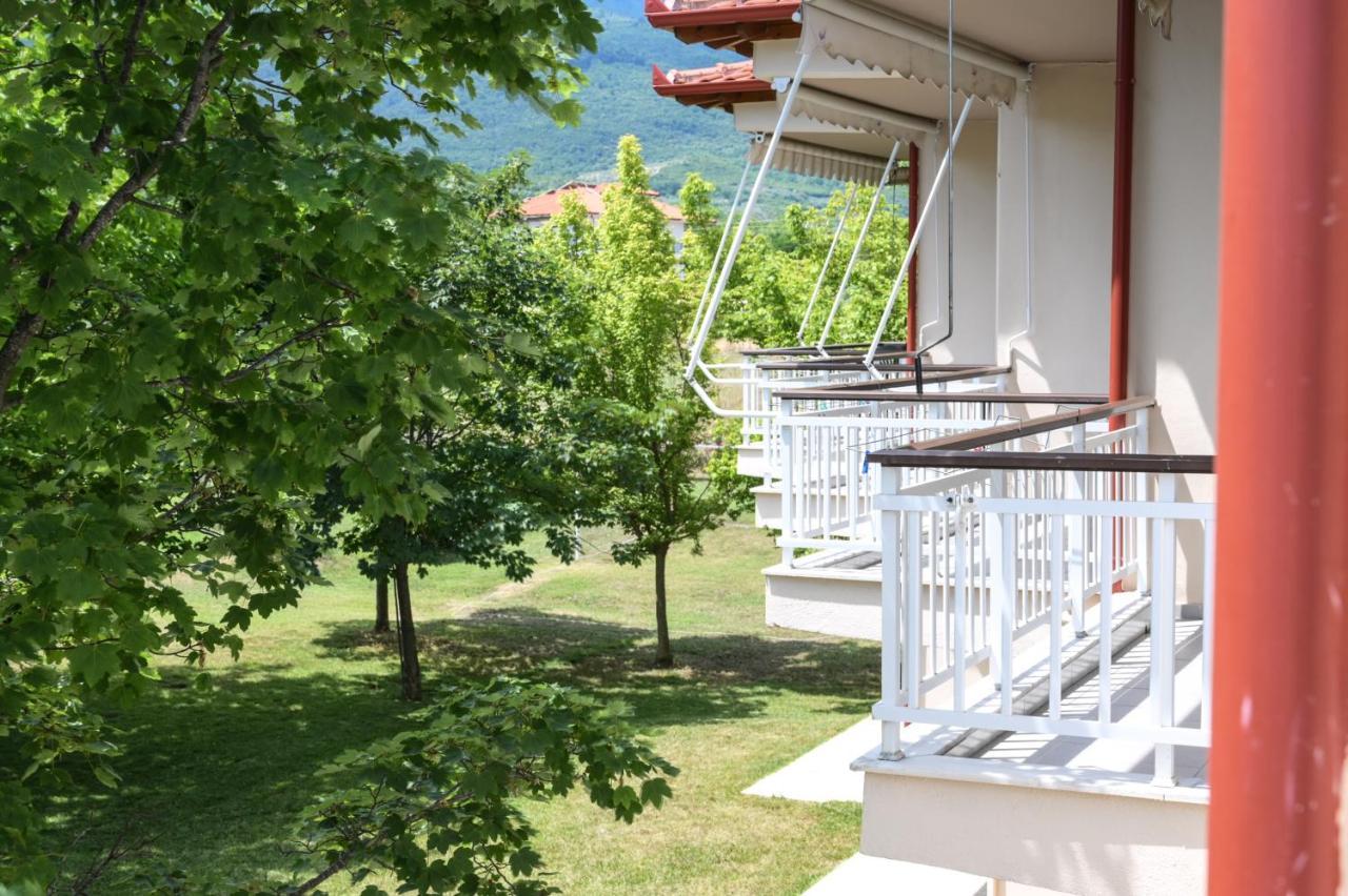 Priona Rooms ปาราเลีย สโกทินิส ภายนอก รูปภาพ